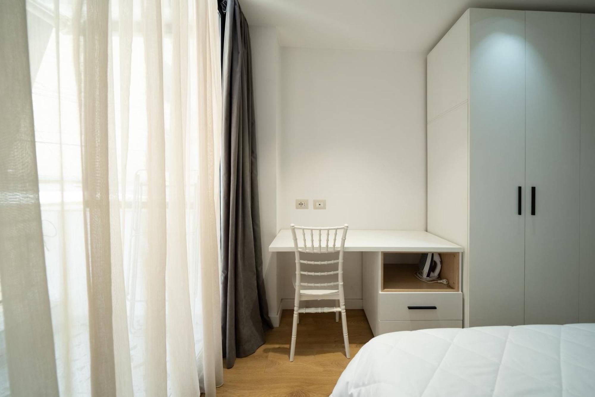 Cosy Urban Central Apartment Tirana Exteriör bild