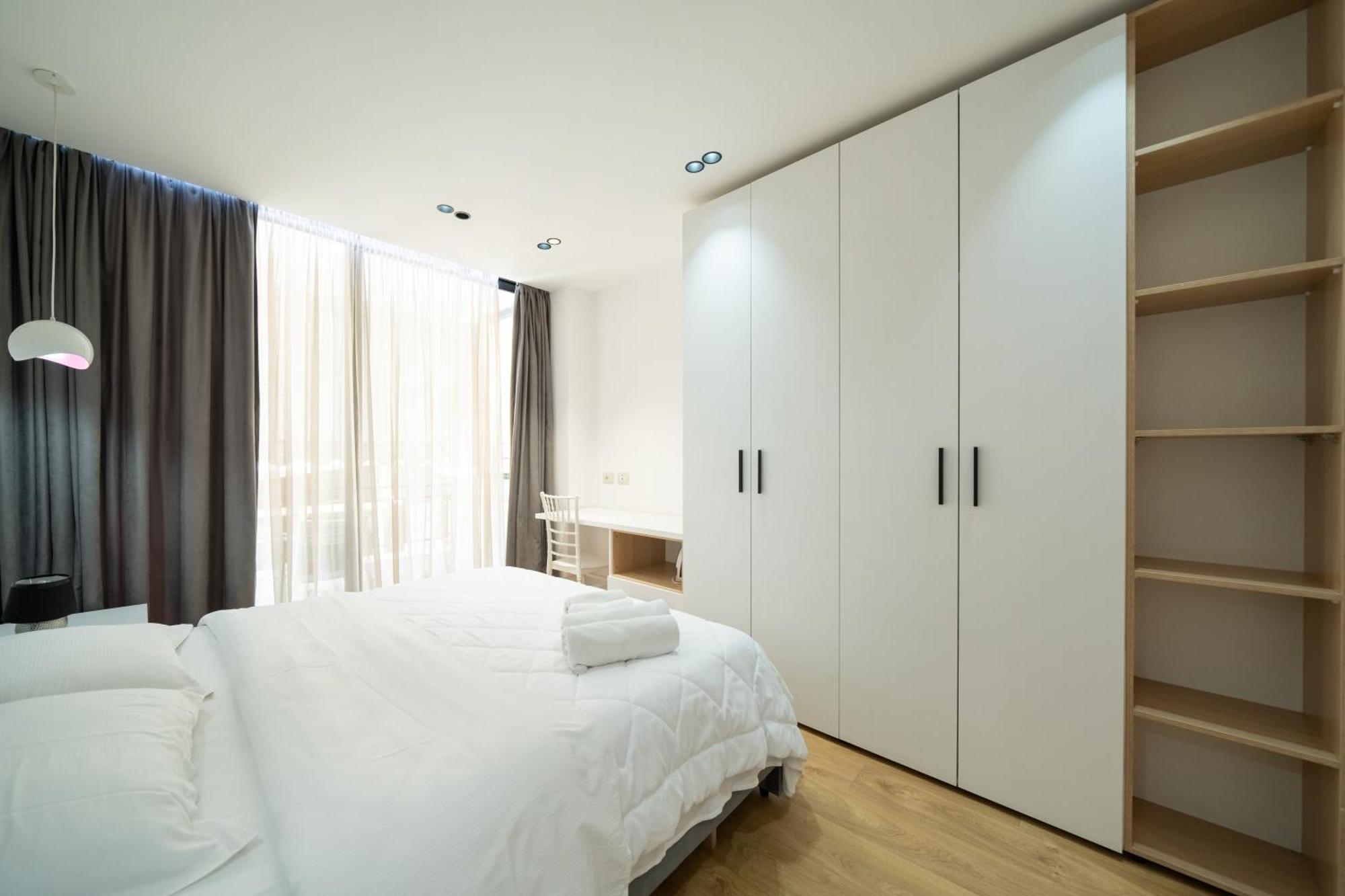 Cosy Urban Central Apartment Tirana Exteriör bild